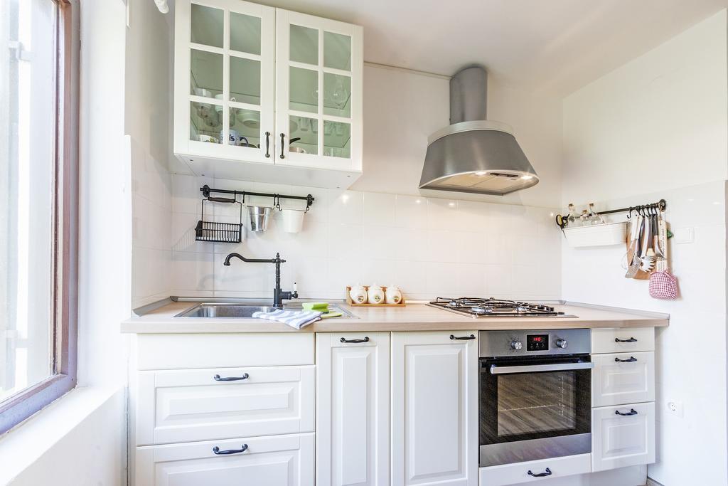 Apartments Oskar บานโจเล ภายนอก รูปภาพ